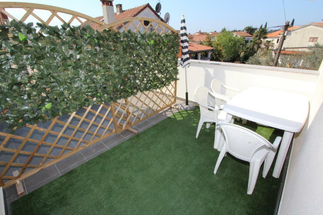 Sena Appartement *