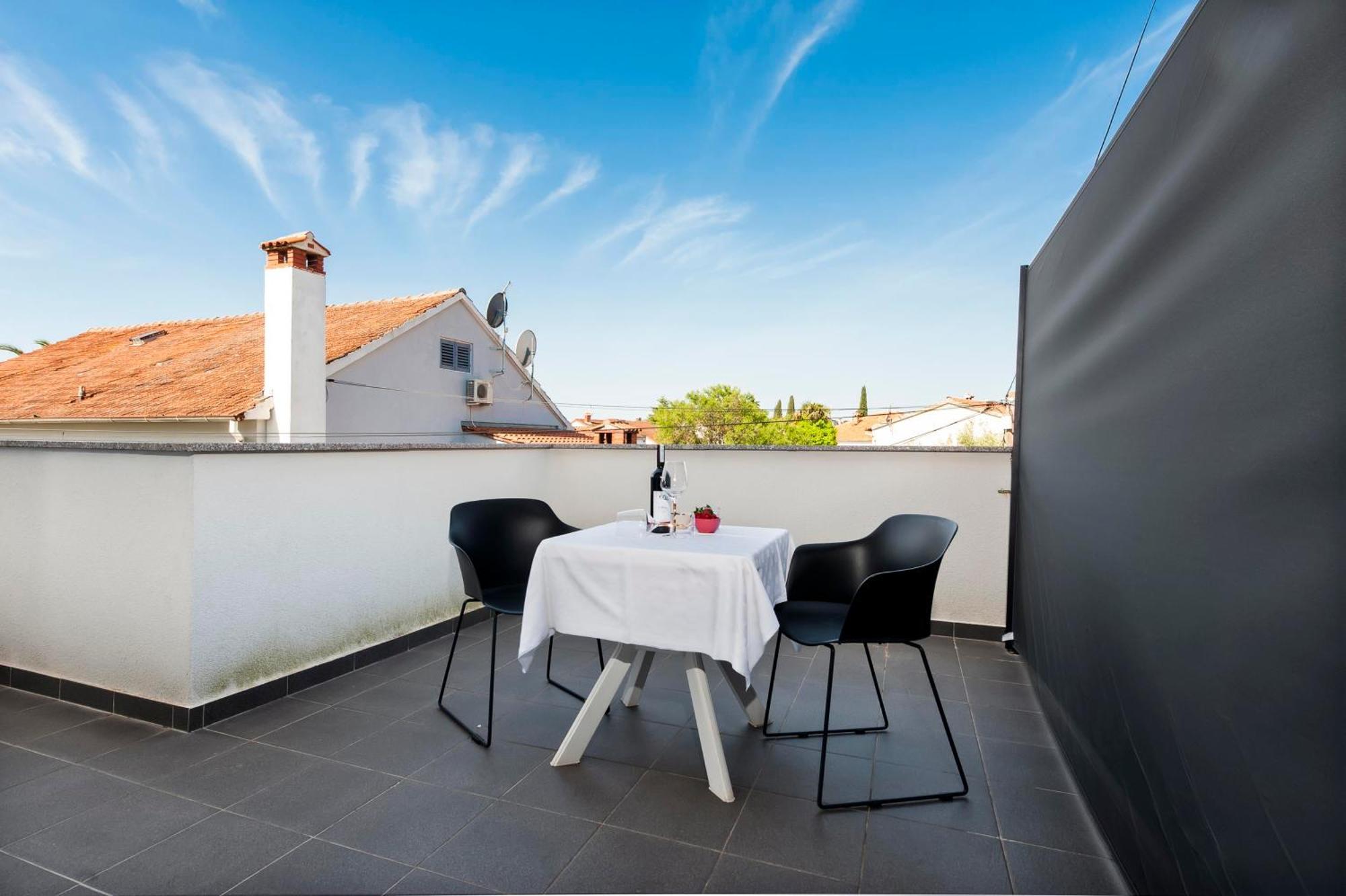 Apartma Sena