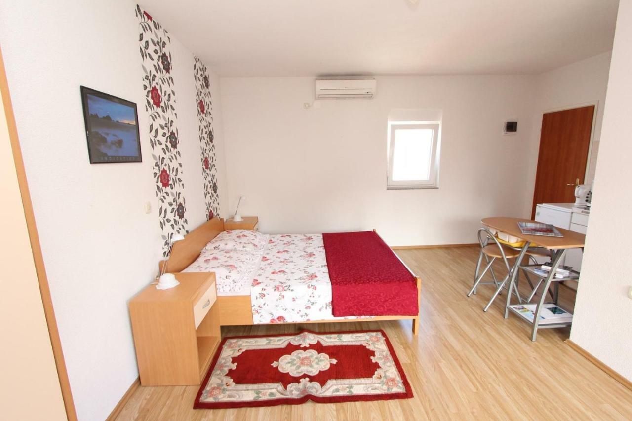 Apartma Sena