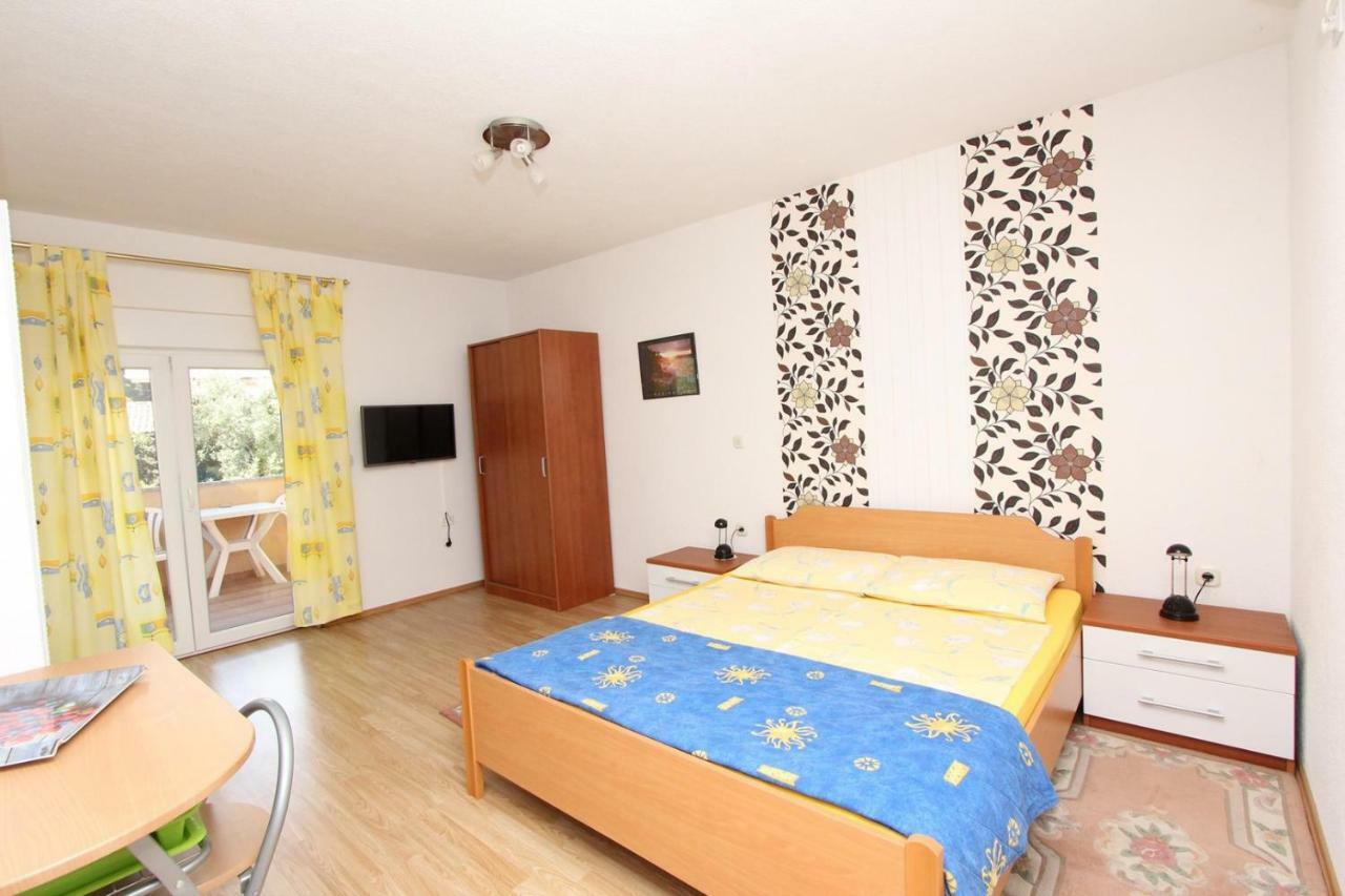 Apartma Sena